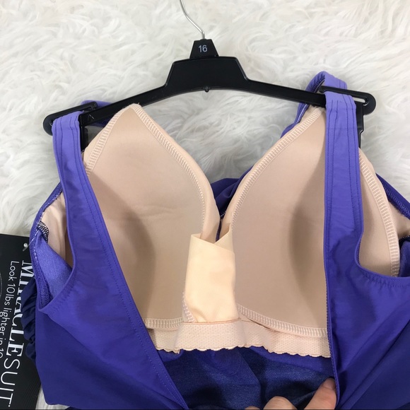 Miraclesuit slimming ombré swimsuit - Picture 5 of 6